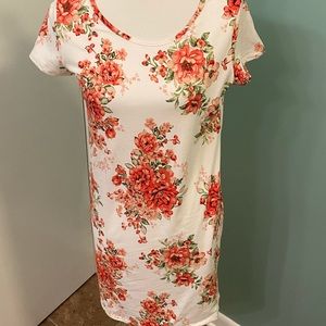 NWT Buttery Soft T-shirt dress